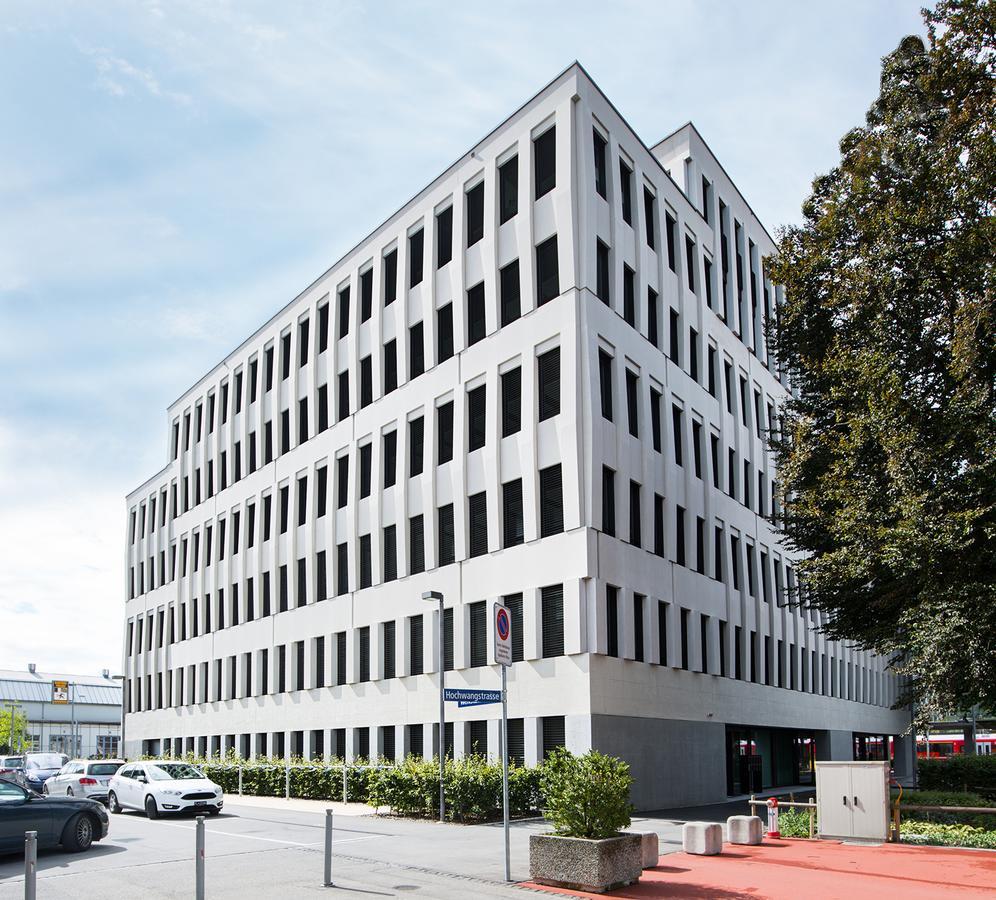 B_Smart Motel Landquart Bagian luar foto