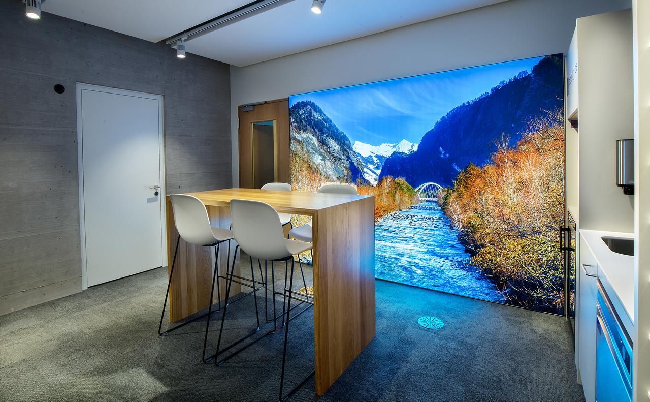 B_Smart Motel Landquart Bagian luar foto
